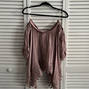 FashionNova Off the shoulder top